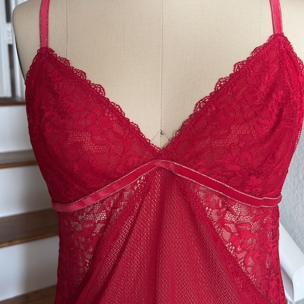 b.tempt'd by Wacoal Women's Lace Encounter Chemise Crimson Red​​​​​​​​​ - Picture 7 of 13